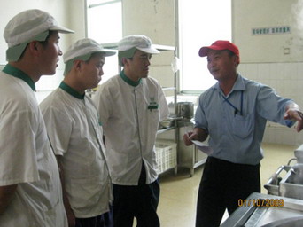 歡度佳節(jié)，安全第一